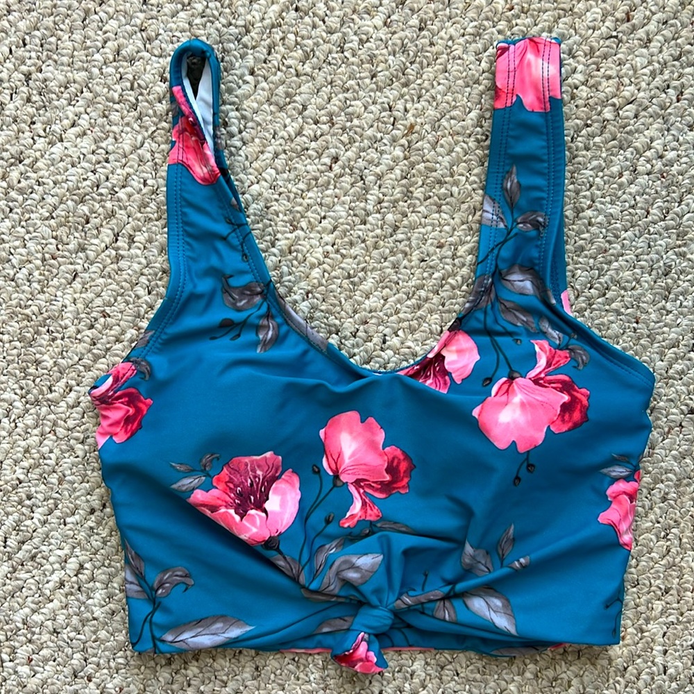 Floral Print Front Tie Swim Top